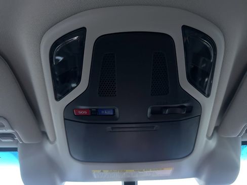 Used 2020 Subaru Outback Limited w/ Popular Package #2 image 26