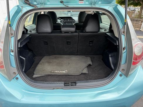Used 2013 Toyota Prius C Four FWD image 13