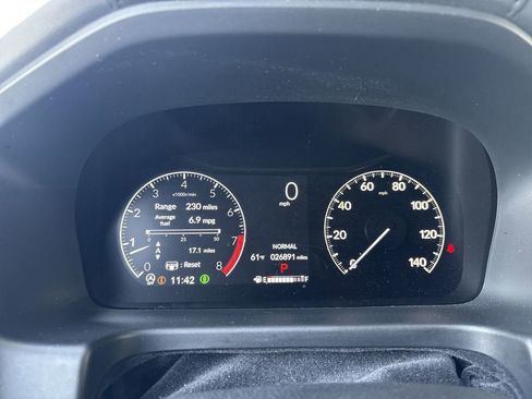 Used 2025 Honda Odyssey Elite image 11