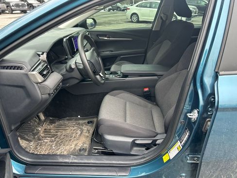 Certified 2025 Toyota Camry LE image 18