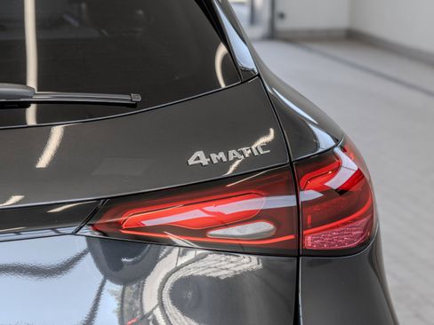 New 2026 Mercedes-Benz GLC 300 4MATIC image 24