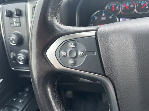 Used 2018 Chevrolet Silverado 1500 LT w/ All Star Edition image 21