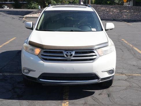Used 2013 Toyota Highlander Limited AWD/4WD image 8