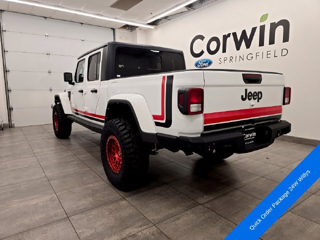 Used 2022 Jeep Gladiator Sport AWD/4WD image 3