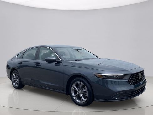 Used 2024 Honda Accord EX image 1