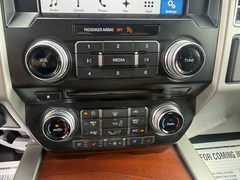 Used 2017 Ford F150 King Ranch w/ Equipment Group 601A Luxury AWD/4WD image 35