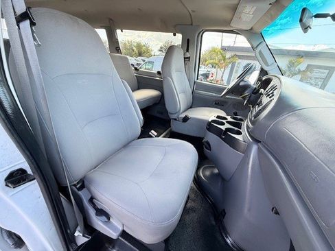 Used 2007 Ford E-350 and Econoline 350 XL image 20