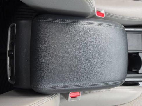 Used 2016 Honda CR-V EX-L image 33
