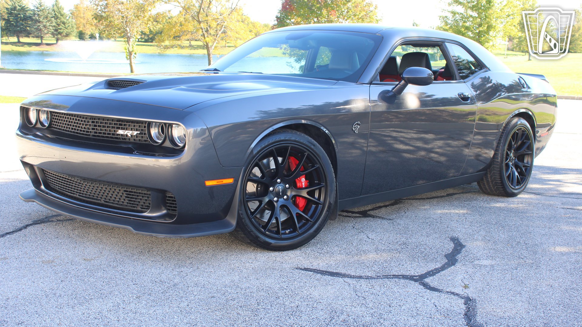 Used 2015 Dodge Challenger SRT Hellcat RWD image 14
