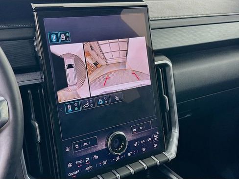 Certified 2025 GMC Acadia Elevation image 14