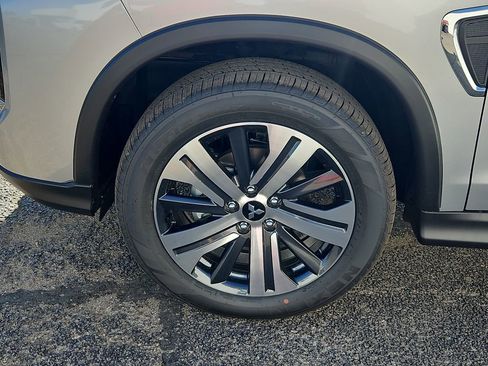 New 2025 Mitsubishi Outlander Sport SE image 17