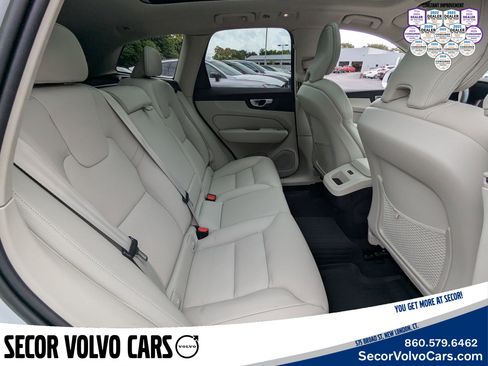 Certified 2023 Volvo XC60 B5 Plus w/ Climate Package image 21