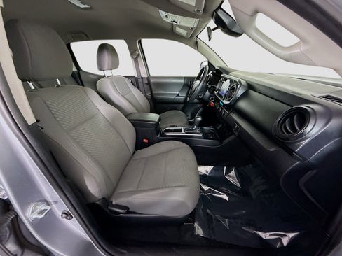 Used 2021 Toyota Tacoma SR image 28