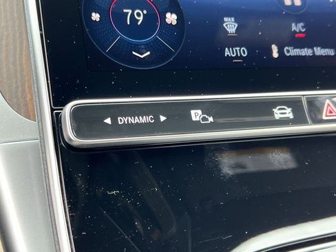 New 2026 Mercedes-Benz C 300 4MATIC Sedan image 39