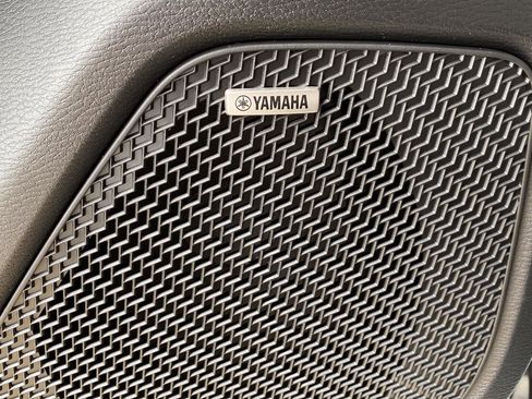 New 2026 Mitsubishi Outlander SEL image 30