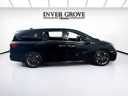 Used 2023 Honda Odyssey Elite image 4