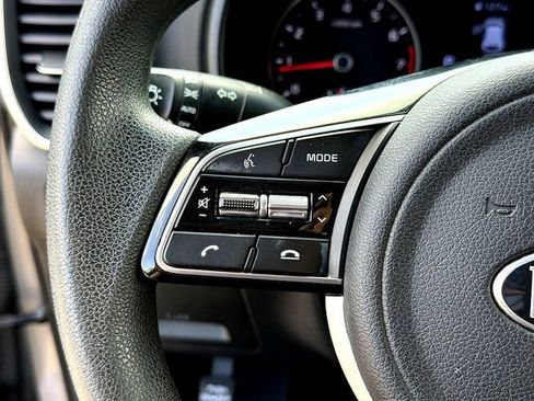 Used 2021 Kia Sportage LX w/ LX Fwd Popular Package image 13