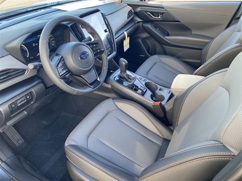 New 2026 Subaru Crosstrek 2.5i Limited w/ Crosstrek Mirror Package image 14