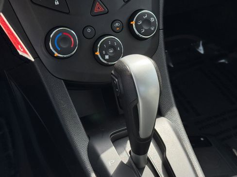 Used 2018 Chevrolet Sonic LS FWD image 18
