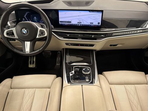 Used 2024 BMW X7 xDrive40i w/ Executive Package AWD/4WD image 15