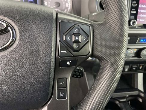 Used 2023 Toyota Tacoma TRD Off-Road image 15