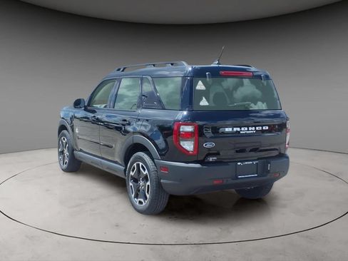 Used 2023 Ford Bronco Sport Outer Banks AWD/4WD image 3
