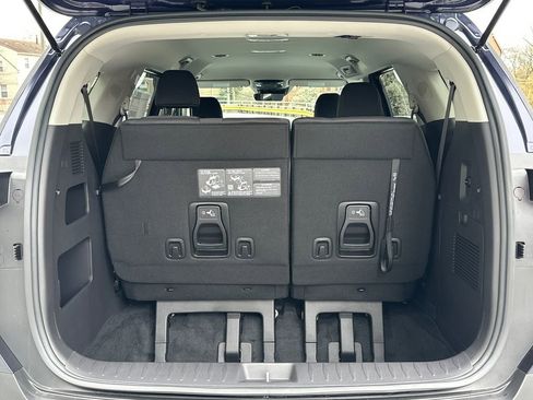 New 2026 Kia Carnival LX image 6