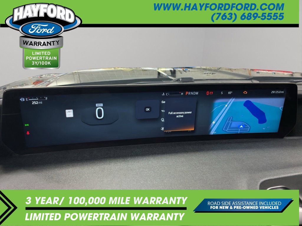 Used 2025 Ford Expedition Max Active AWD/4WD image 10