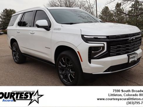 Used 2025 Chevrolet Tahoe High Country AWD/4WD image 9