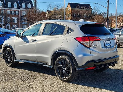 Used 2022 Honda HR-V Sport image 6