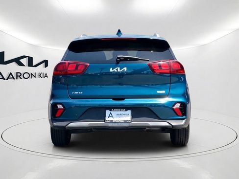 Used 2022 Kia Niro LXS FWD image 5