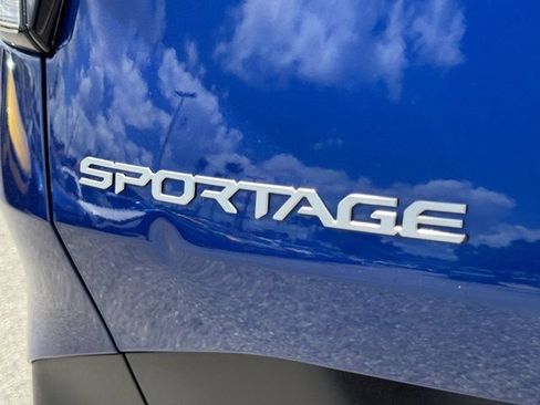 Certified 2023 Kia Sportage X-Line AWD/4WD image 8