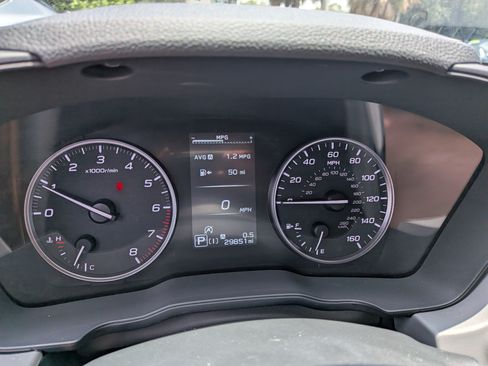 Used 2024 Subaru Crosstrek 2.5i Limited AWD/4WD image 28