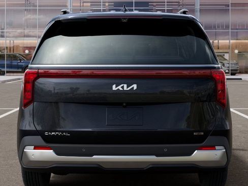 New 2026 Kia Carnival SX FWD image 13