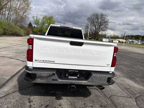Used 2025 Chevrolet Silverado 2500 LT w/ Convenience Package AWD/4WD image 5