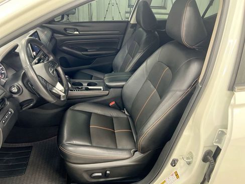 Used 2022 Nissan Altima 2.5 SR FWD image 19