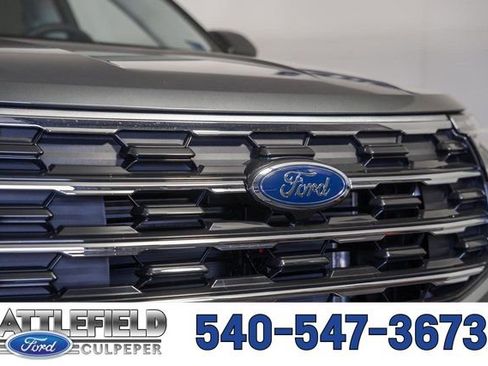 New 2026 Ford Explorer Active image 13