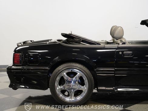 Used 1989 Ford Mustang GT RWD image 30