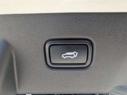 Certified 2023 Kia Sportage X-Line w/ X-Line Premium Package image 17