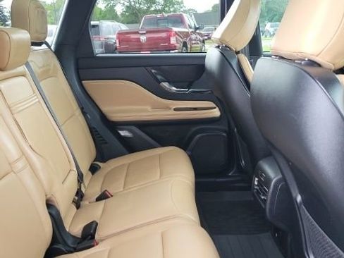 Used 2021 Lincoln Corsair Reserve w/ Equipment Group 201A image 19