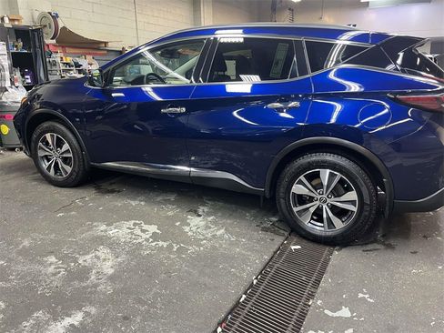 Used 2024 Nissan Murano SV image 5