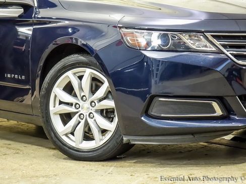 Used 2017 Chevrolet Impala LT w/ Leather Package image 3