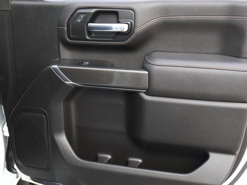 Used 2023 GMC Sierra 3500 AT4 w/ Gooseneck/5TH Wheel Package image 18