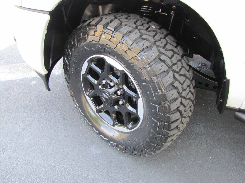Used 2026 RAM 2500 Laramie AWD/4WD image 36