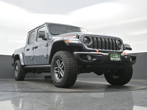 New 2026 Jeep Gladiator Mojave image 17