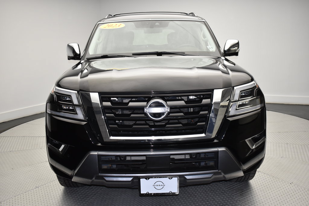 Used 2023 Nissan Armada Platinum w/ Captain's Chairs Package AWD/4WD image 2
