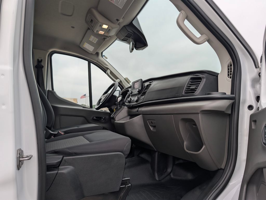 Certified 2025 Ford Transit 250 Low Roof w/ Exterior Upgrade Package RWD image 14