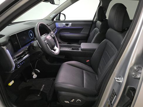Used 2026 Hyundai Santa Fe Limited AWD/4WD image 7