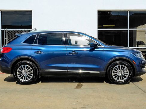 Used 2018 Lincoln MKX Select w/ Select Plus Package image 8