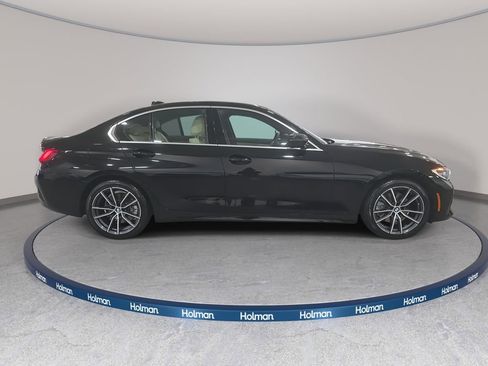 Used 2019 BMW 330i Sedan w/ Driving Assistance Package image 5